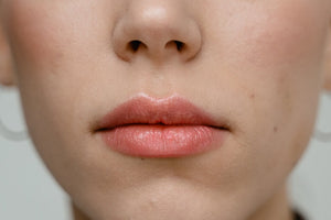Bye-bye, spröde Lippen! So verwandelst du deine Lippen mit Arganöl in Samt und Seide